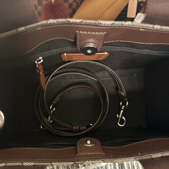 Coach tote - Picture 4 of 4